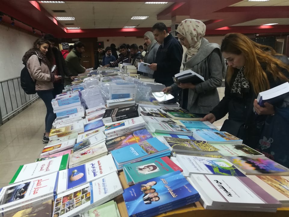 دام برس : دام برس | أكثر من 650 عنوان وبحضور كبير ...افتتاح معرض الكتاب في مديرية ثقافة حمص